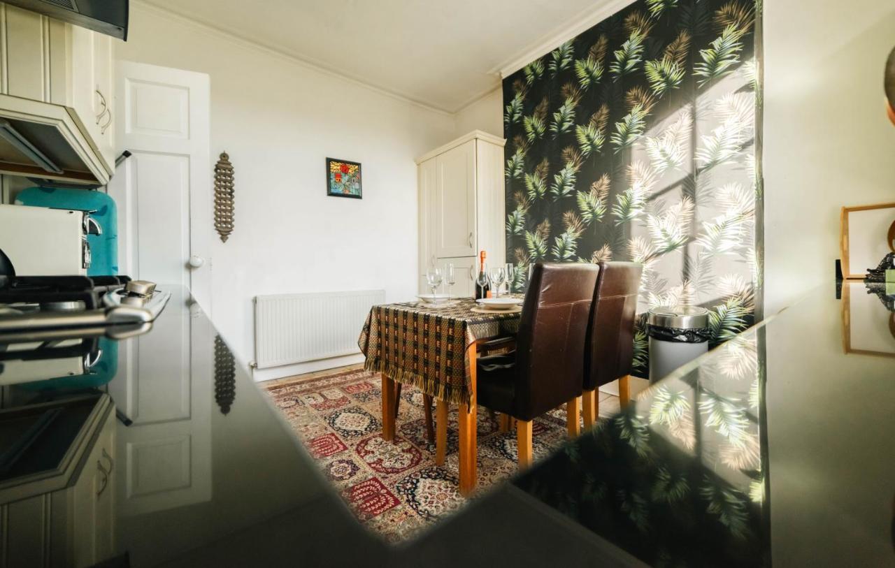 Stylish 2 Bedroom Flat In Camden Town Лондон Екстер'єр фото