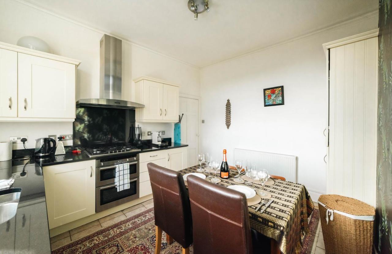 Stylish 2 Bedroom Flat In Camden Town Лондон Екстер'єр фото