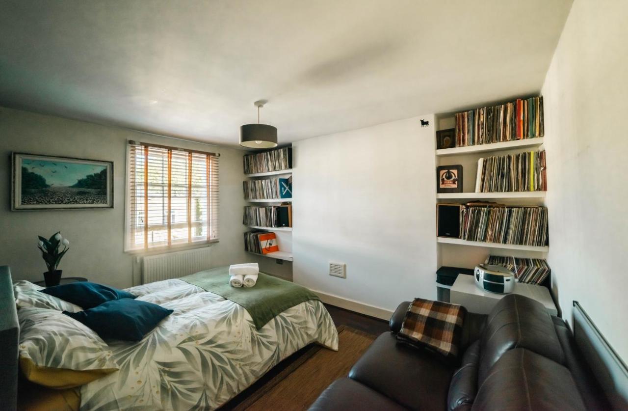 Stylish 2 Bedroom Flat In Camden Town Лондон Екстер'єр фото