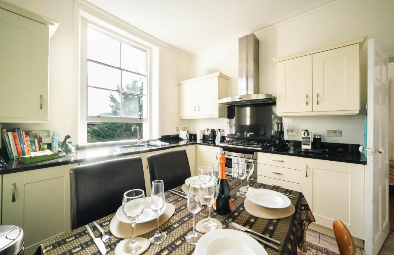 Stylish 2 Bedroom Flat In Camden Town Лондон Екстер'єр фото