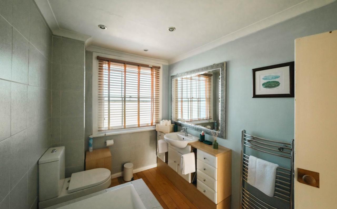 Stylish 2 Bedroom Flat In Camden Town Лондон Екстер'єр фото